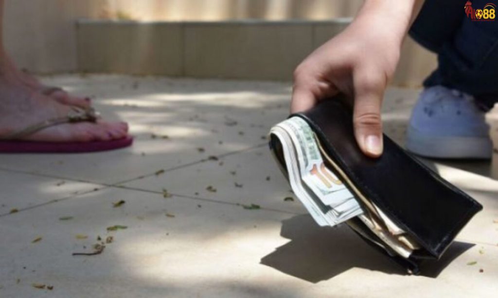 mơ thấy đi trễ 5