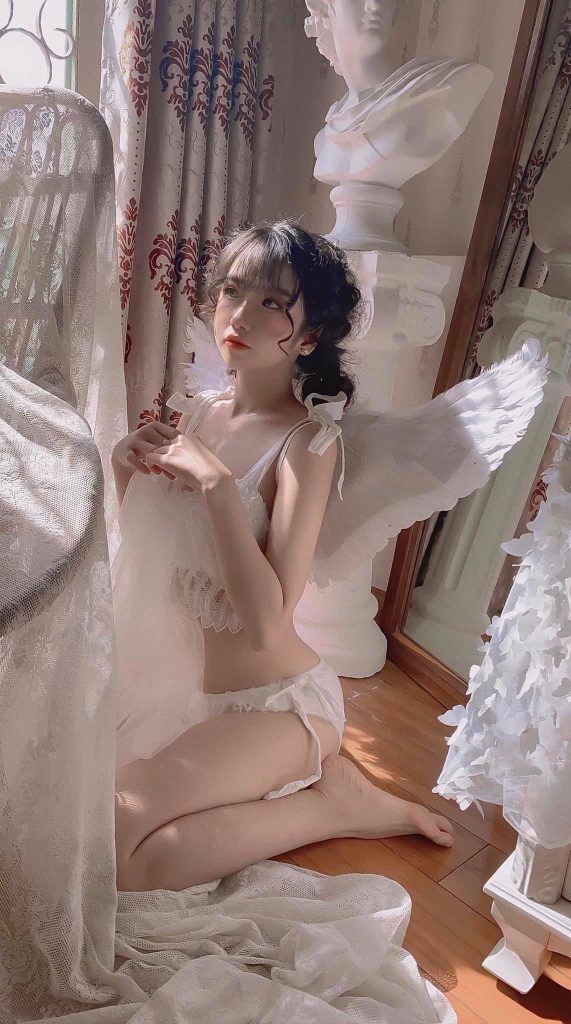 Hot girl Trần Thị Anh Thư diện dáng siêu nuột bên khu vườn Địa Đàng 9 Aoi Tsukasa 8